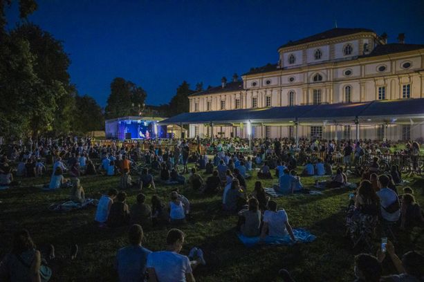 Cinema all'aperto, teatro e musica: ecco i "Punti Verdi" per l'estate di Torino Cinema all'aperto, teatro e musica: ecco i "Punti Verdi" per l'estate di Torino