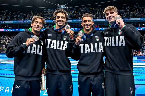 Olimpiadi Parigi: il nuotatore torinese Miressi regala un bronzo con la staffetta veloce Olimpiadi Parigi: il nuotatore torinese Miressi regala un bronzo con la staffetta veloce