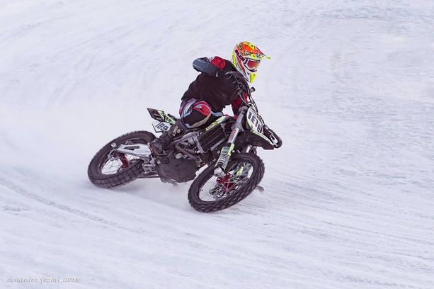 Pragelato, il 9 febbraio c’è l’Ice Trophy: si corre in moto sul ghiaccio Pragelato, il 9 febbraio c’è l’Ice Trophy: si corre in moto sul ghiaccio