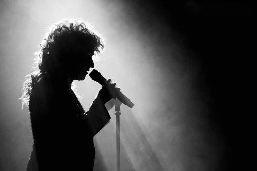 Fiorella Mannoia canta Fabrizio De André e Ivano Fossati a Genova