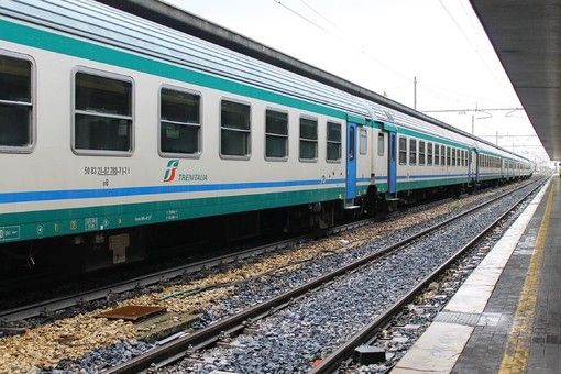 Donate 37 tonnellate delle eccedenze alimentari recuperate in un anno e mezzo da Trenitalia