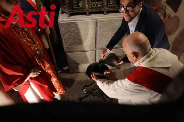 Oggi è il Martedì di San Secondo: una giornata intensa costellata di antichi rituali (sperando nel meteo) Oggi è il Martedì di San Secondo: una giornata intensa costellata di antichi rituali (sperando nel meteo)