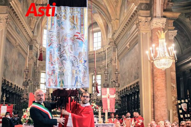 San Secondo 2025 sotto la pioggia: celebrazioni riviste, ma l’omaggio al Santo non si ferma [FOTO E VIDEO]