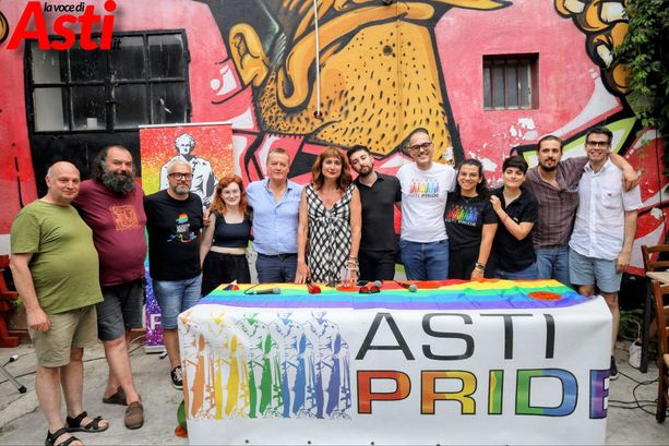 Ad alta voce!, iniziato ad Asti il festival che accende i riflettori sui diritti LGBTQI+. Luxuria: &quot;Gli odiatori social più che omofobi sono codardi&quot; [FOTO E VIDEOINTERVISTA]