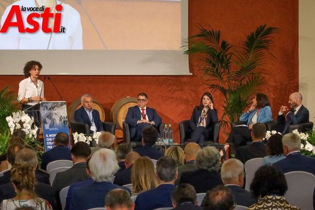 Export e geopolitica, la sfida delle imprese astigiane all’assemblea di Confindustria Export e geopolitica, la sfida delle imprese astigiane all’assemblea di Confindustria