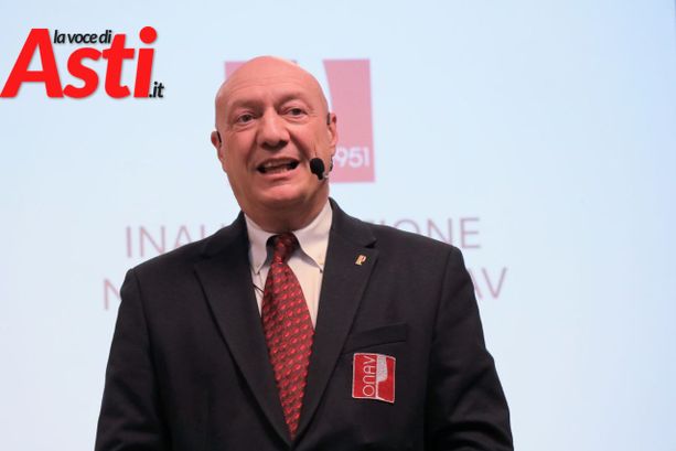 L'organizzazione Nazionale Assaggiatori vino, ha trovato "casa" in piazza Santa Maria Nuova, riqualificando la zona e restituendo ad Asti la centralità del vino L'organizzazione Nazionale Assaggiatori vino, ha trovato "casa" in piazza Santa Maria Nuova, riqualificando la zona e restituendo ad Asti la centralità del vino