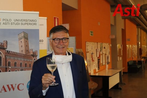 Dopo il j'accuse di Paolo Lanfranco arriva la replica del presidente del Gal Mario Sacco: &quot;Il Cda del Gal opera a titolo gratuito&quot;