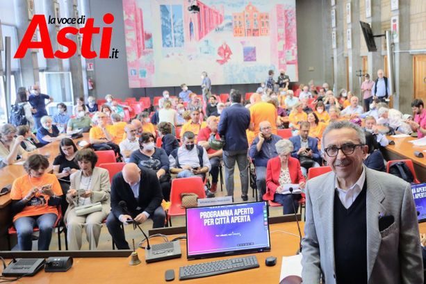 Presentato il programma di AstInsieme: “Dialogo aperto per far diventare Asti la città del NOI” [GALLERIA FOTOGRAFICA]