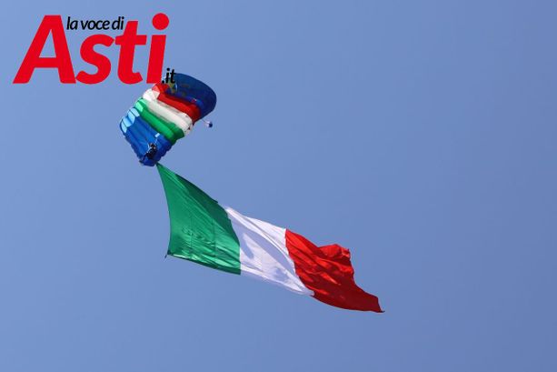 Al via la tre giorni tutta astigiana dedicata ai parà. Rasero: “Orgogliosi di accogliere questo evento” [GALLERIA FOTOGRAFICA E VIDEO]