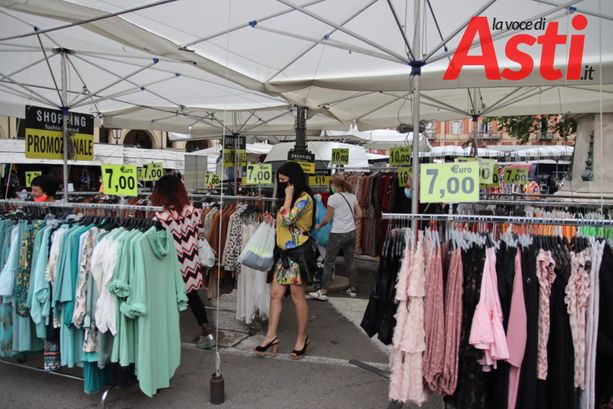 Mercato di Asti, intervengono i consiglieri comunali di minoranza. &quot;La politica è anche dialogo e ascolto&quot;