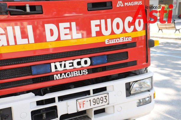 Principio di incendio al ristorante cinese di via Monte Rainero: un ferito con ustioni alle braccia
