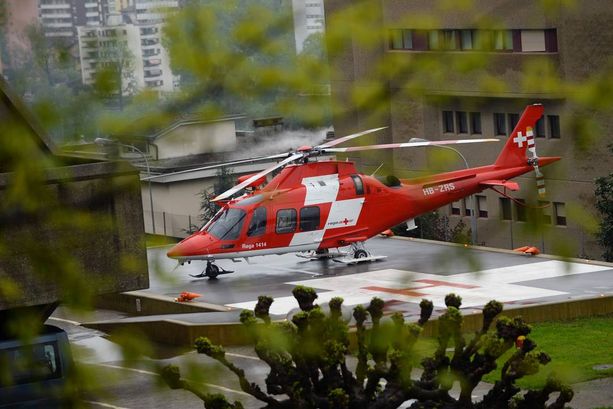 Sbanda in curva e cade dalla moto in Valle Bedretto: ferito un centauro austriaco