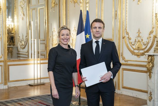 L'Ambasciatrice di Monaco in Francia Valérie Bruell-Melchior ricevuta all'Eliseo da Macron L'Ambasciatrice di Monaco in Francia Valérie Bruell-Melchior ricevuta all'Eliseo da Macron