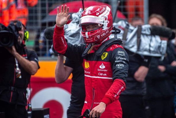 F1. Ferrari, tutta una questione di scelte: a Silverstone vince Sainz, Leclerc solo quarto F1. Ferrari, tutta una questione di scelte: a Silverstone vince Sainz, Leclerc solo quarto
