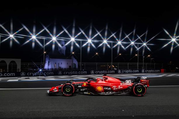 F1. Leclerc sfortunato, ma Ferrari sottotono: a Jeddah il monegasco è solo settimo, altra doppietta Red Bull
