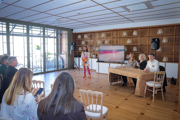 "Lo spreco è di cattivo gusto": anche a Monaco si celebra la Settimana europea per la riduzione dei rifiuti "Lo spreco è di cattivo gusto": anche a Monaco si celebra la Settimana europea per la riduzione dei rifiuti