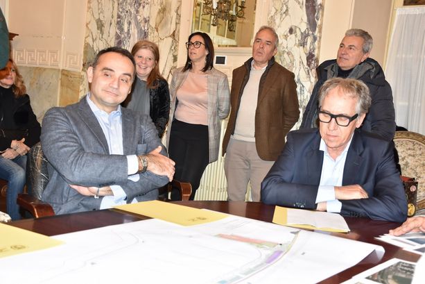 Sanremo: giornata storica, firmata la convenzione che cancella l'ecomostro e fa terminare Portosole Sanremo: giornata storica, firmata la convenzione che cancella l'ecomostro e fa terminare Portosole