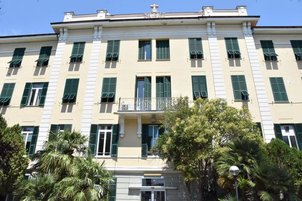 Falso medico all'ospedale di Bordighera scoperto dall'Asl 1, presentato un esposto in Procura Falso medico all'ospedale di Bordighera scoperto dall'Asl 1, presentato un esposto in Procura