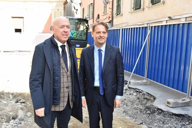 Sanremo: durante il ‘Rigenera tour’ della Regione sopralluogo al cantiere di Coldirodi (Foto e Video) Sanremo: durante il ‘Rigenera tour’ della Regione sopralluogo al cantiere di Coldirodi (Foto e Video)