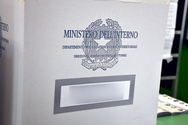 Campagna elettorale sempre più elettrizzante: in corso un nuovo sondaggio di Euromedia Research