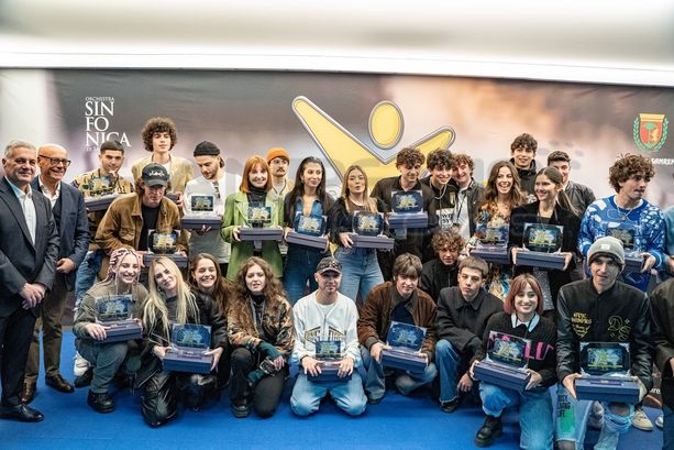 Dimezzate rispetto allo scorso anno le iscrizioni ad 'Area Sanremo': saranno 336 i partecipanti rispetto ai 772 del 2023 Dimezzate rispetto allo scorso anno le iscrizioni ad 'Area Sanremo': saranno 336 i partecipanti rispetto ai 772 del 2023