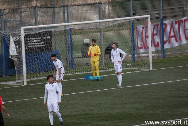 Calcio. Albenga. Nessuna novità fronte stadio, ma non si ferma il via vai di giocatori Calcio. Albenga. Nessuna novità fronte stadio, ma non si ferma il via vai di giocatori