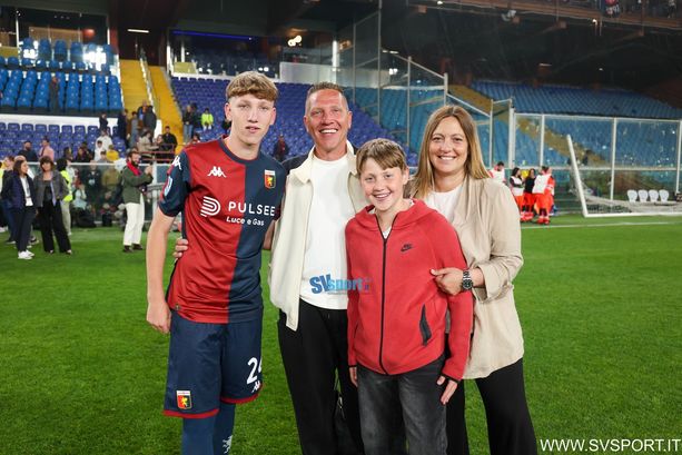 Calcio. Notte da Serie A per la famiglia Scaglione: "L'esordio di Roberto arriverà al momento giusto, ora deve lavorare con ancor più impegno" Calcio. Notte da Serie A per la famiglia Scaglione: "L'esordio di Roberto arriverà al momento giusto, ora deve lavorare con ancor più impegno"