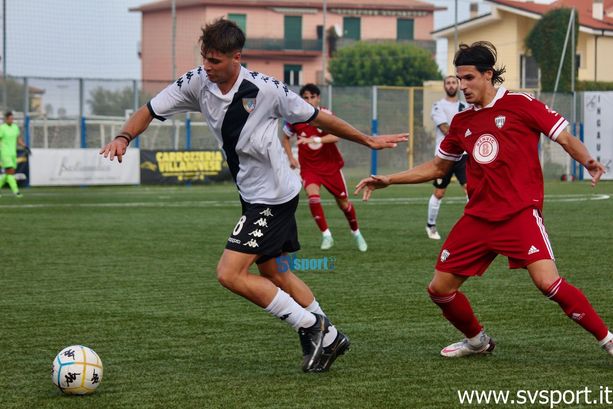 Calcio. Eccellenza, la fuga ingauna o l'impresa gialloblu? Fuori i secondi, alle 15.00 c'è Albenga-Cairese Calcio. Eccellenza, la fuga ingauna o l'impresa gialloblu? Fuori i secondi, alle 15.00 c'è Albenga-Cairese