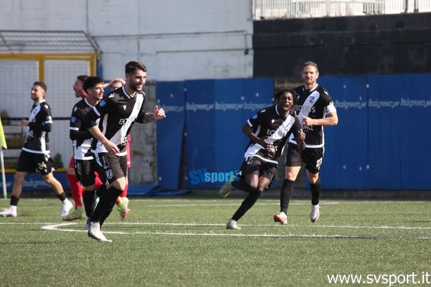 Calcio, Albenga. Ingresso dei nuovi soci ultimato, a breve l'ufficialità delle cariche Calcio, Albenga. Ingresso dei nuovi soci ultimato, a breve l'ufficialità delle cariche
