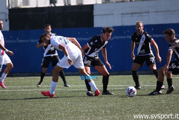 Calcio, Serie D. E' il grande giorno dei gironi. Vado, Albenga e Cairese conosceranno i nomi delle loro avversarie Calcio, Serie D. E' il grande giorno dei gironi. Vado, Albenga e Cairese conosceranno i nomi delle loro avversarie