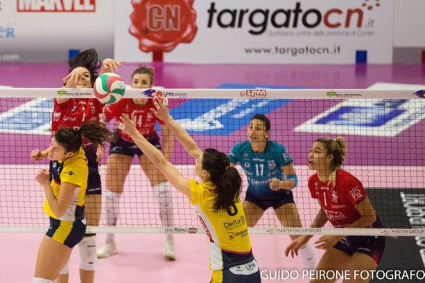 TIMEOUT: Il Punto sul campionato di A2 di Volley Femminile…Le due Pool si fermano in attesa di nuovi scenari