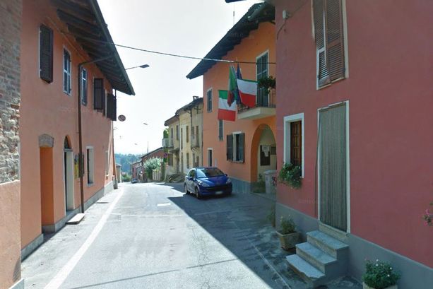 Santo Stefano Roero, rinviato a giudizio l’ex sindaco e gli altri cinque indagati per le presunte malversazioni in municipio Santo Stefano Roero, rinviato a giudizio l’ex sindaco e gli altri cinque indagati per le presunte malversazioni in municipio
