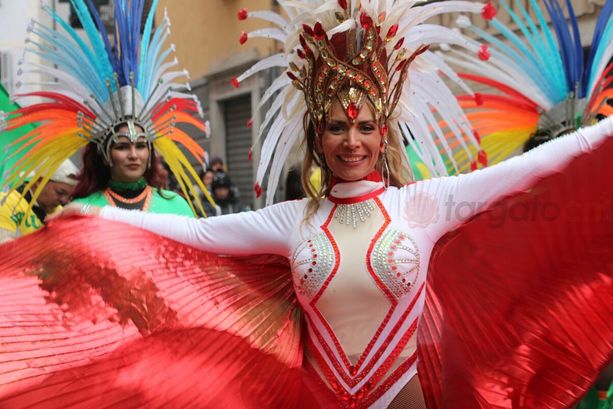 Da Cuneo a Mondovì, da Saluzzo a Bra: il Carnevale sfila in tutta la Granda