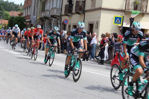Il Giro d'Italia 2024 arriva in Granda: oggi la Novara-Fossano Il Giro d'Italia 2024 arriva in Granda: oggi la Novara-Fossano