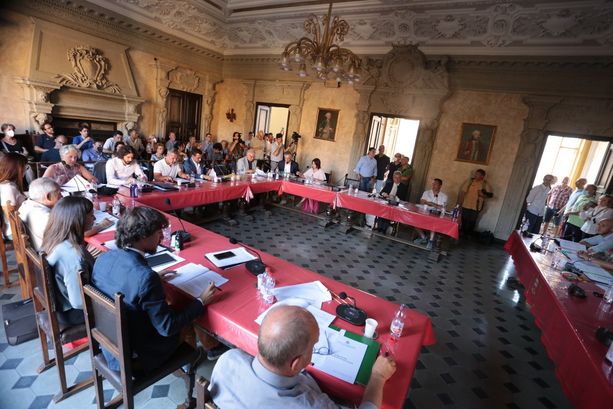 Savigliano, il Consiglio comunale fa quadrato su “Alpi Acque” Savigliano, il Consiglio comunale fa quadrato su “Alpi Acque”