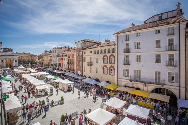Cosa fare in Granda questa domenica? Decine di proposte per trascorrere il giorno di festa Cosa fare in Granda questa domenica? Decine di proposte per trascorrere il giorno di festa