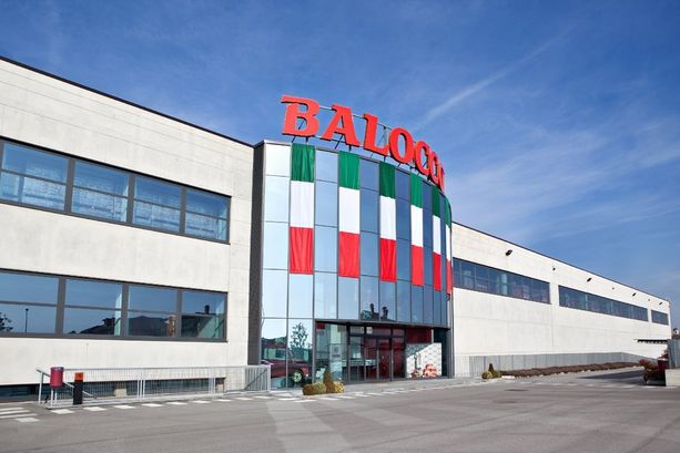 ULTIM'ORA - Pandoro gate, acquisizioni della Guardia di Finanza in corso nelle sede fossanese di Balocco ULTIM'ORA - Pandoro gate, acquisizioni della Guardia di Finanza in corso nelle sede fossanese di Balocco