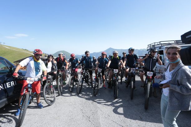 Anche il primo ministro monegasco al taglio del nastro dell’Alta via del Sale, la strada della ripartenza turistica cuneese (VIDEO) Anche il primo ministro monegasco al taglio del nastro dell’Alta via del Sale, la strada della ripartenza turistica cuneese (VIDEO)