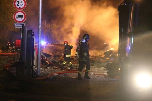Incendio alla Darkem di Scarmagno, rinvio a giudizio per i fratelli accusati di aver causato il rogo Incendio alla Darkem di Scarmagno, rinvio a giudizio per i fratelli accusati di aver causato il rogo