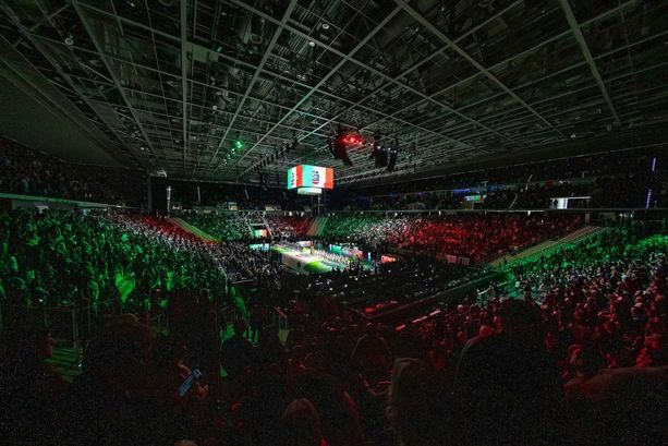 Per ogni 1 euro investito, il basket genera 17 euro sul territorio. E le Final Eight tornano a Torino anche nel 2027 Per ogni 1 euro investito, il basket genera 17 euro sul territorio. E le Final Eight tornano a Torino anche nel 2027