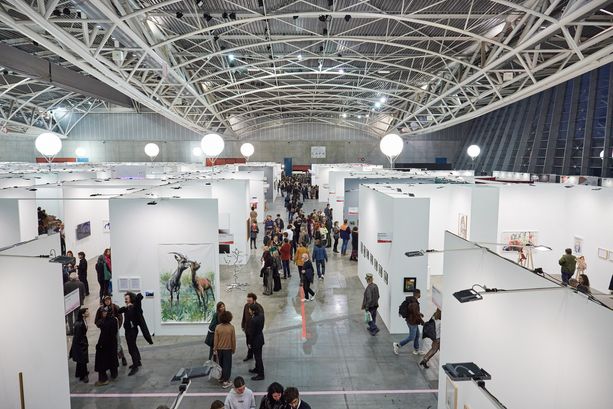 Artissima 2022, oltre 33 mila visitatori. Fassi: "Alla vigilia del 30° compleanno, competitivi a livello internazionale" Artissima 2022, oltre 33 mila visitatori. Fassi: "Alla vigilia del 30° compleanno, competitivi a livello internazionale"