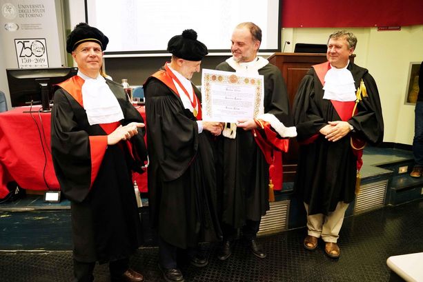 UniTo, laurea honoris causa a Emiliana Brocchi e Uriel Dan Kitron a Grugliasco UniTo, laurea honoris causa a Emiliana Brocchi e Uriel Dan Kitron a Grugliasco
