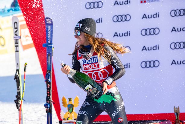 Sestriere esulta con Marta Bassino: trionfo piemontese in Coppa del mondo di sci Sestriere esulta con Marta Bassino: trionfo piemontese in Coppa del mondo di sci