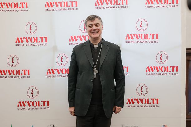 Primo Maggio, il cardinale Repole: "Ritrovare fiducia tra imprese e lavoratori. Anche Papa Francesco ha combattuto le barriere" Primo Maggio, il cardinale Repole: "Ritrovare fiducia tra imprese e lavoratori. Anche Papa Francesco ha combattuto le barriere"