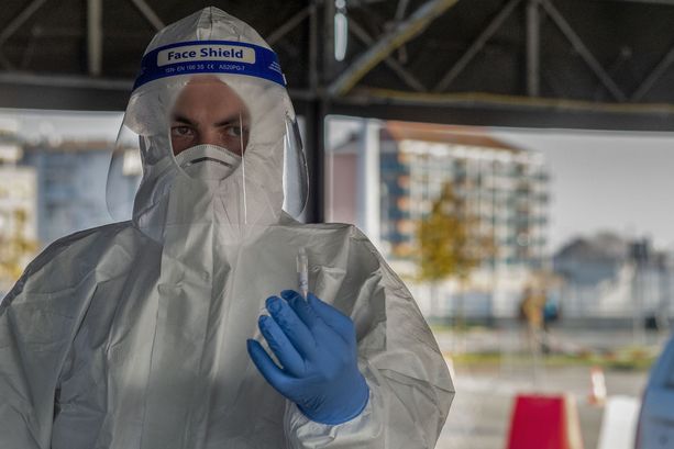 Covid in Piemonte: 1326 i nuovi guariti, ma salgono i ricoveri (+18) Covid in Piemonte: 1326 i nuovi guariti, ma salgono i ricoveri (+18)