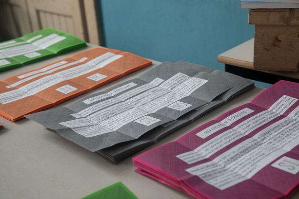 Anche Torino si prepara al referendum, quasi 700mila le persone che potranno votare: debutto per quasi 24mila