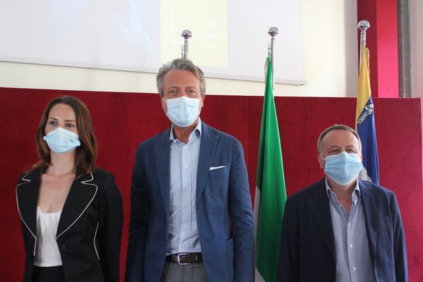 "Non abboccare", a Torino Comune e associazioni stringono il patto anti abusivi "Non abboccare", a Torino Comune e associazioni stringono il patto anti abusivi