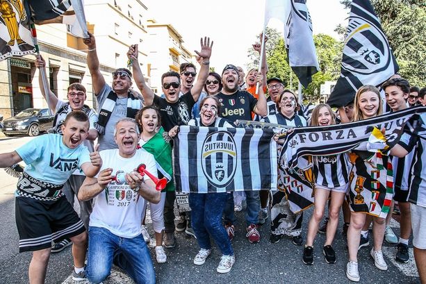 Champions League, nonostante l'allerta coronavirus tifosi della Juve stasera sugli spalti dello stadio di Lione