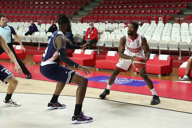 Douglas, l’americano ritrovato. Un pennello che sa redimere i peccati