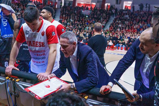 Primo comandamento: non fidarsi di Treviso. «Chi lotta per la vita può essere pericoloso»